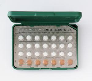 Image 1 - Imprint P-D 915 - Microgestin Fe 1/20 ethinyl estradiol 0.02 mg / norethindrone 1 mg