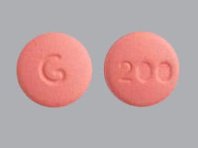 G 200 - Topiramate