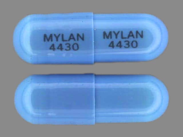 Imprint MYLAN 4430 MYLAN 4430 - flurazepam 30 mg